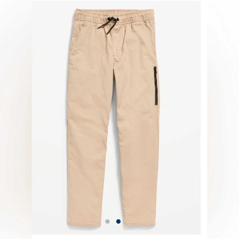 NWOT! Old Navy Built-in Flex Tapered Tech Pants for Boys.